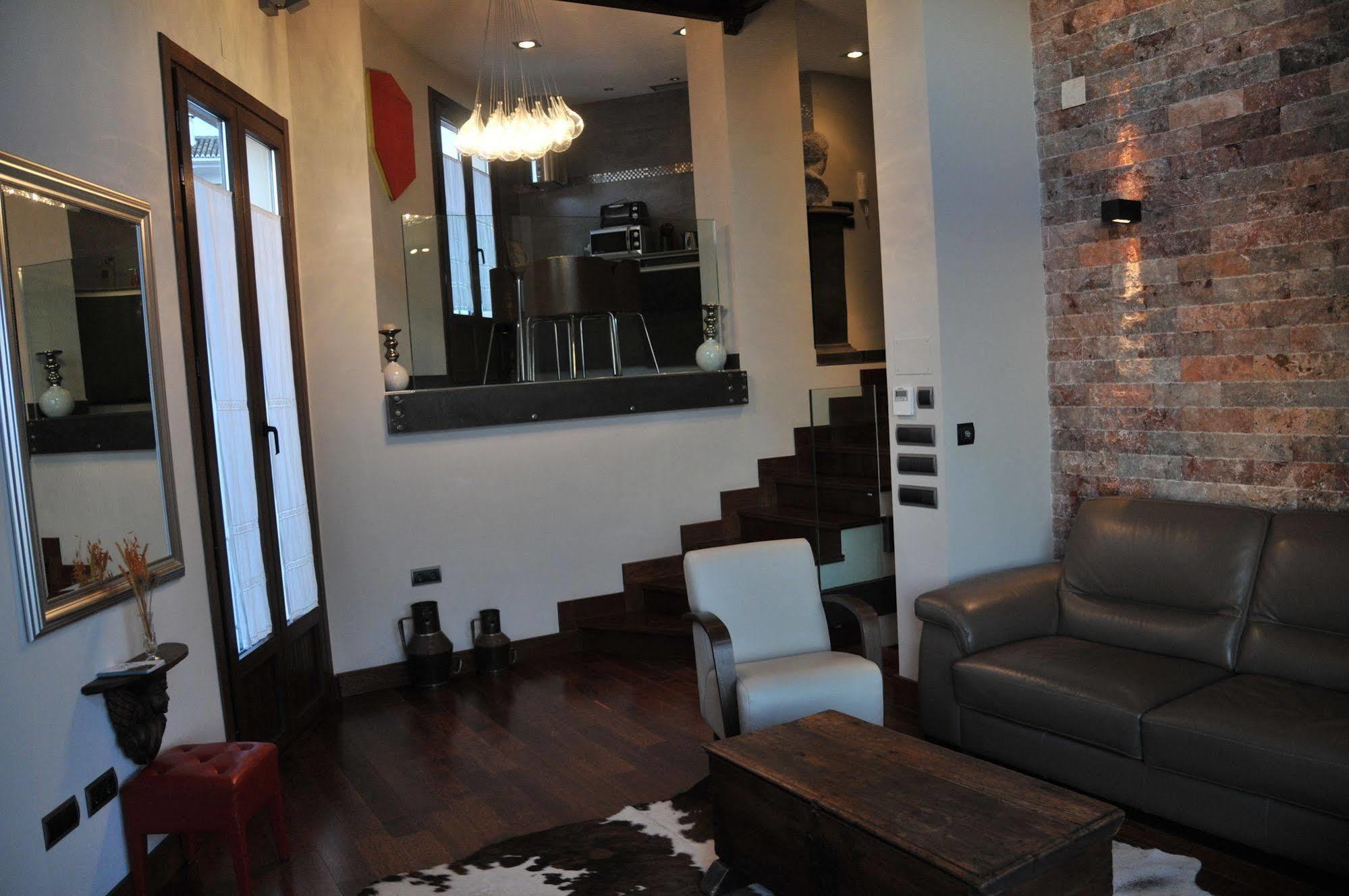 Apartamentos Turisticos Aguas De Viznar Екстер'єр фото
