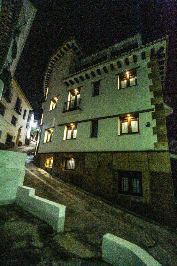 Apartamentos Turisticos Aguas De Viznar Екстер'єр фото